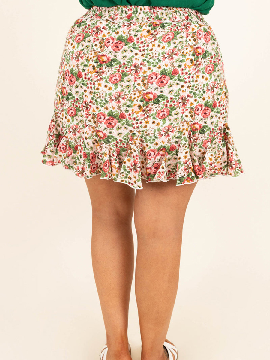 Floral Pattern Wooden Ear Edge Half Skirt