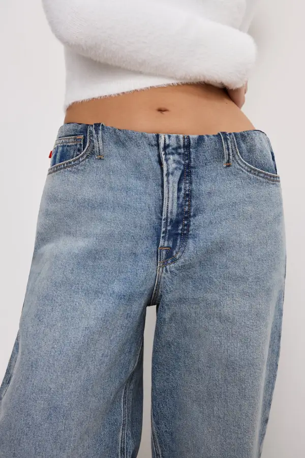 WIDE LEG PULL-ON JEANS