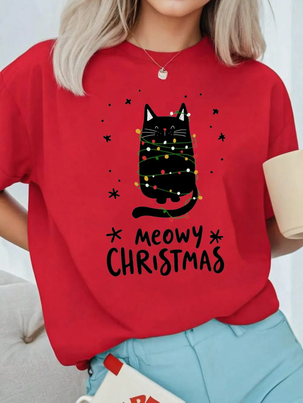 Kitty Santa Lady T-shirt