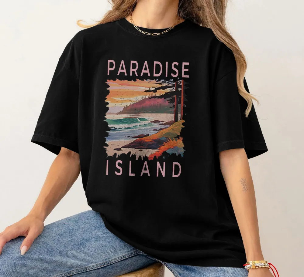 Women's Island Paradise Beach Pattern Printed Tee