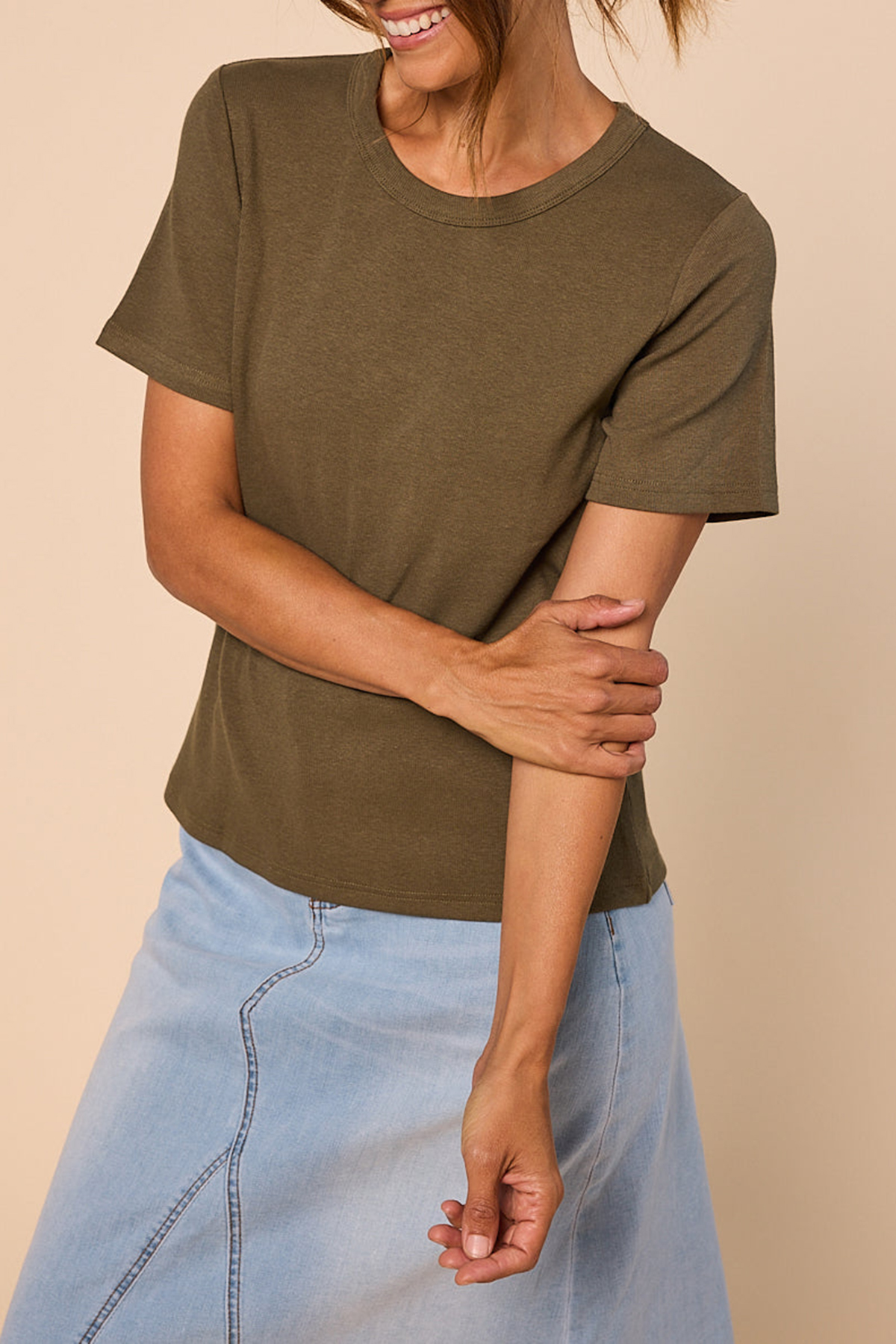 Adrift Ribbed Tee In Khaki