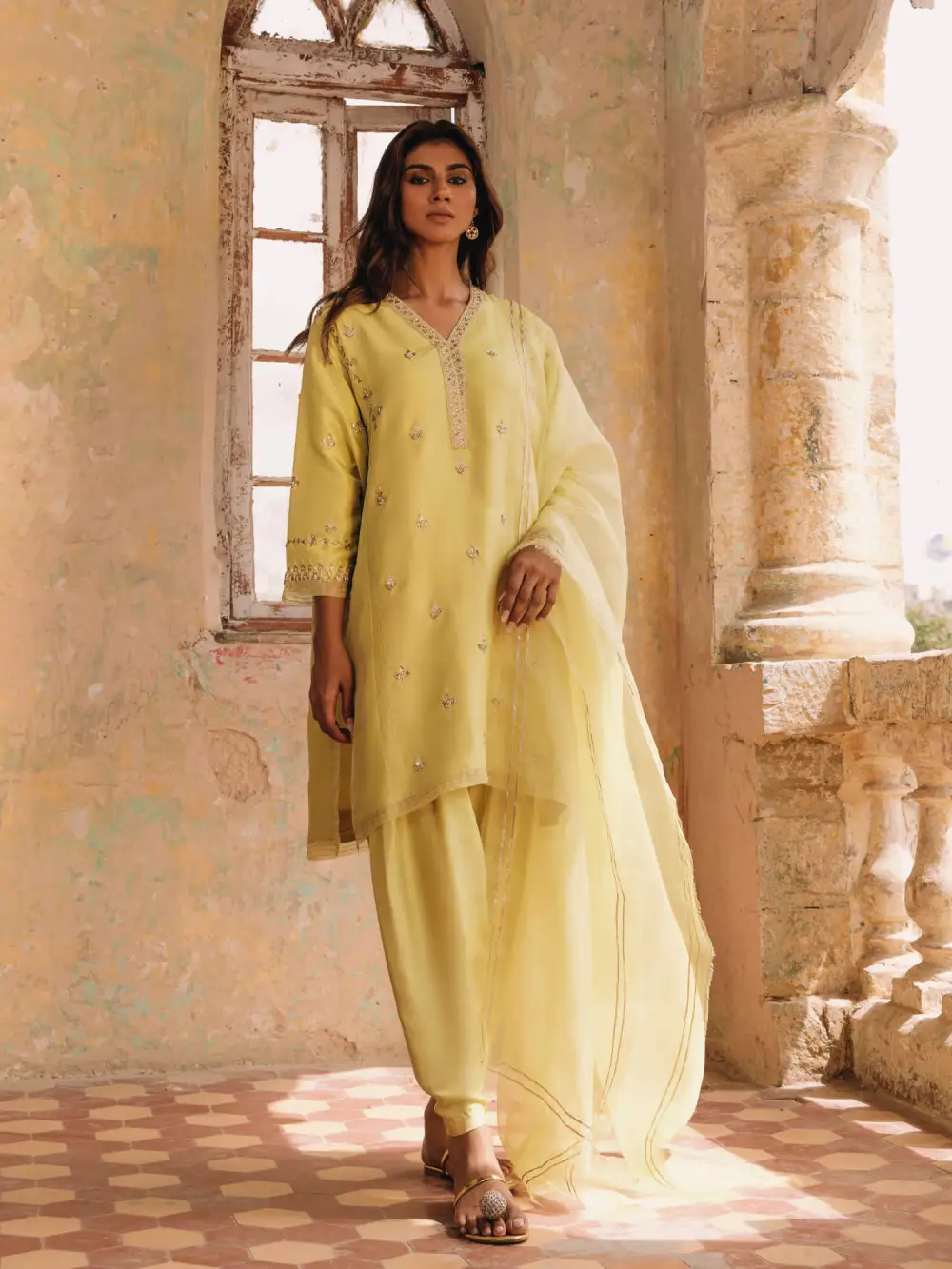 NIMR KURTA W/ SKINNY SHALWAR & DUPATTA