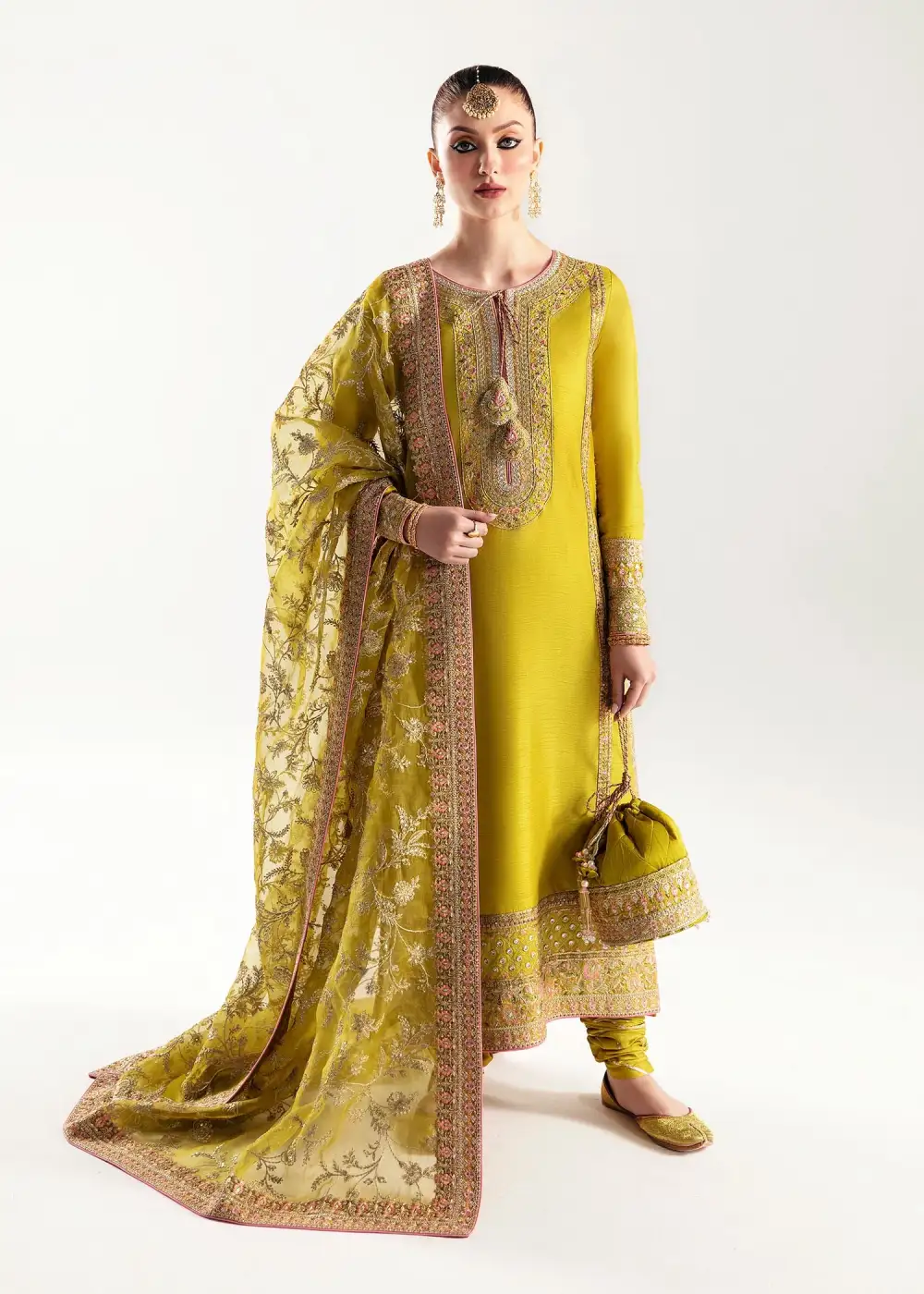 Mahpara Embroidered Sets