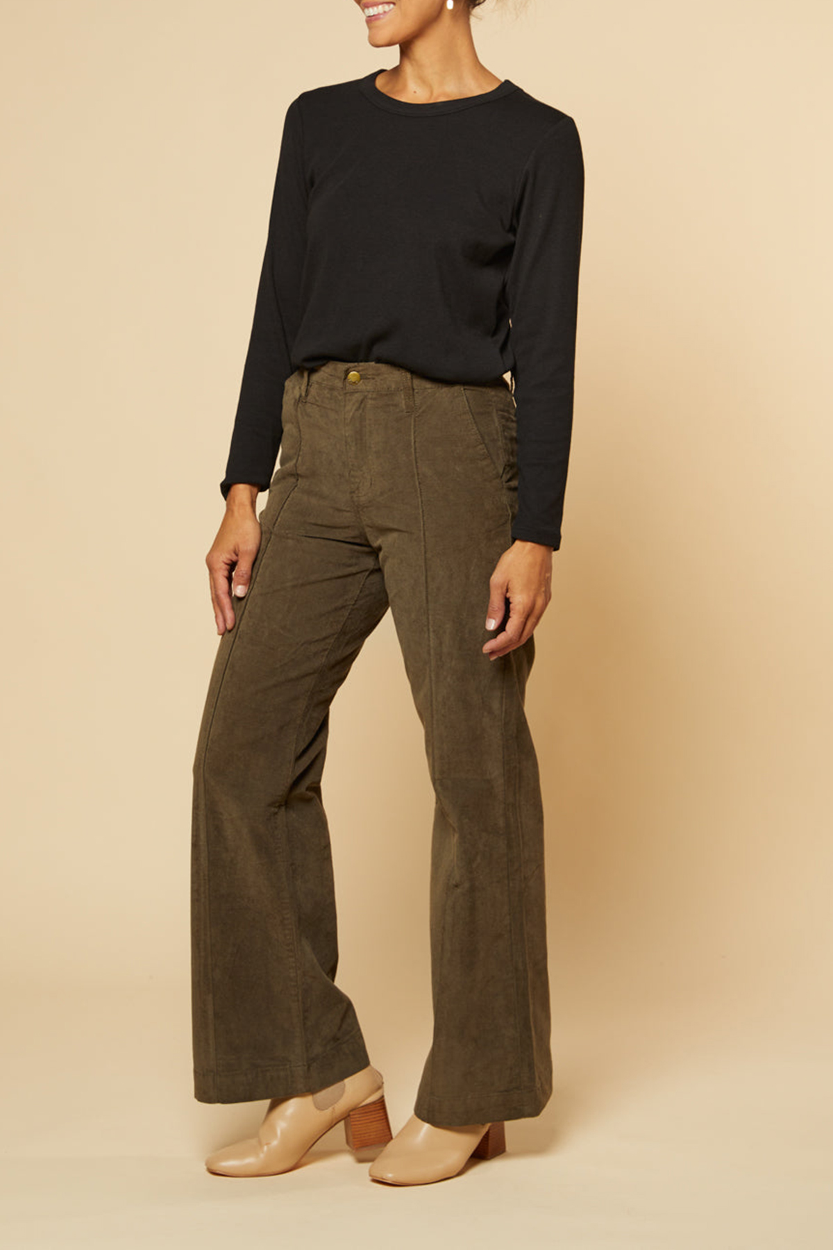 Adrift Wide Leg Brushed Cotton Pant in Olive