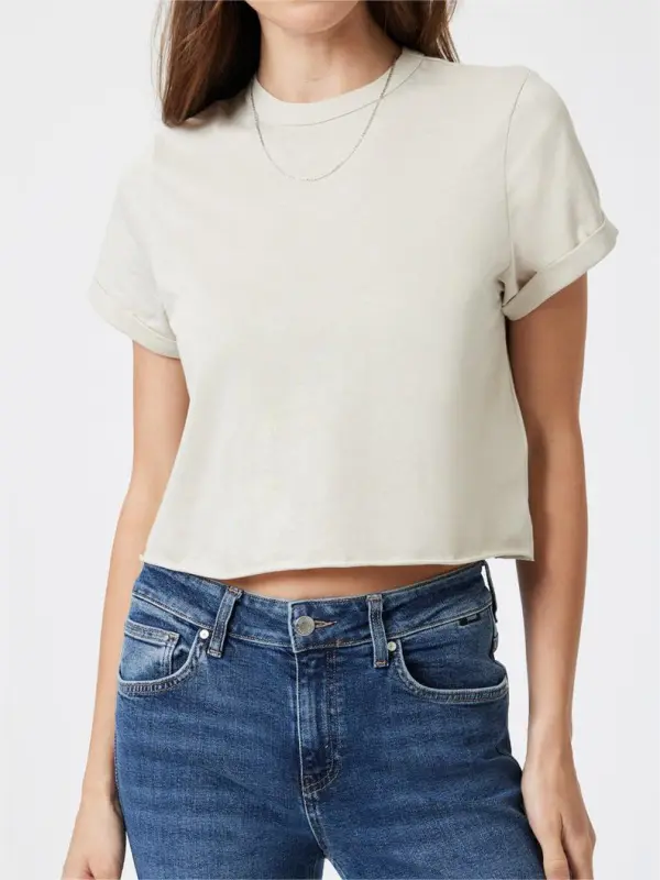 Cropped T-Shirt