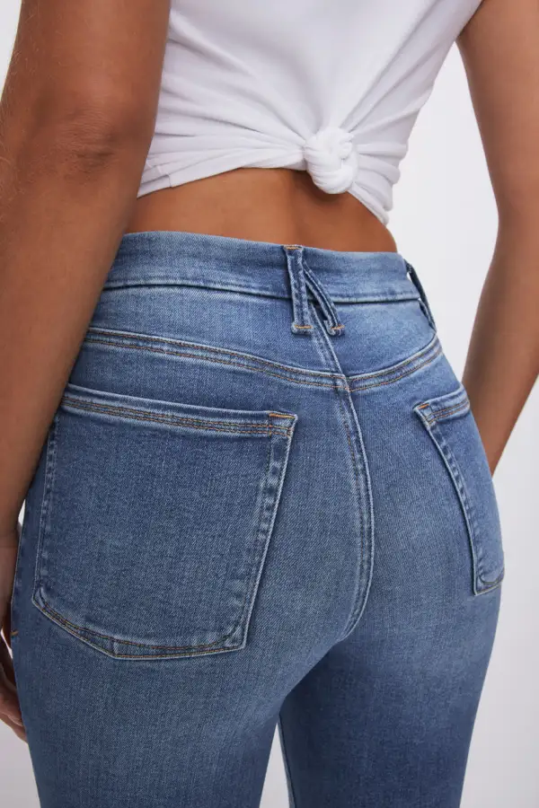 POWER STRETCH PULL-ON STRAIGHT JEANS