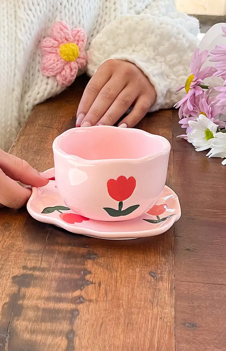 Daisy Pink Floral Mug Set