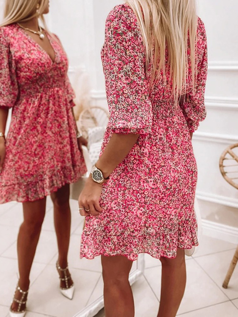 Casual printed V-neck mini dress