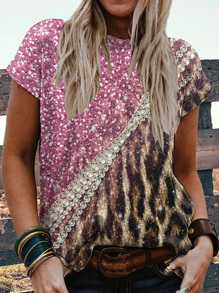 Vintage Leopard Pink Sequin Pattern Cozy T-Shirt