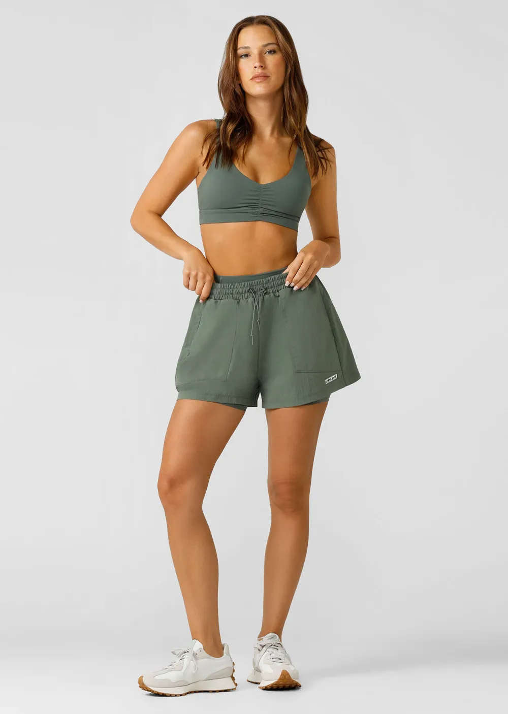 Weightless Active Short