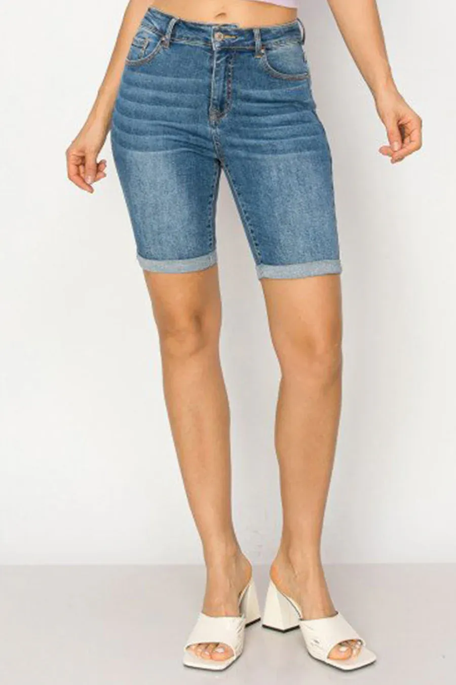 WAXJEAN Basic Bermuda Denim Shorts With Rolled Cuffs Stretch For Days