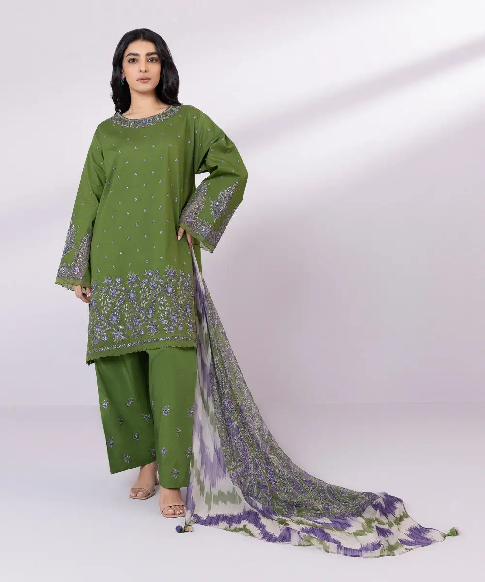 3 Piece - Embroidered Lawn Suit