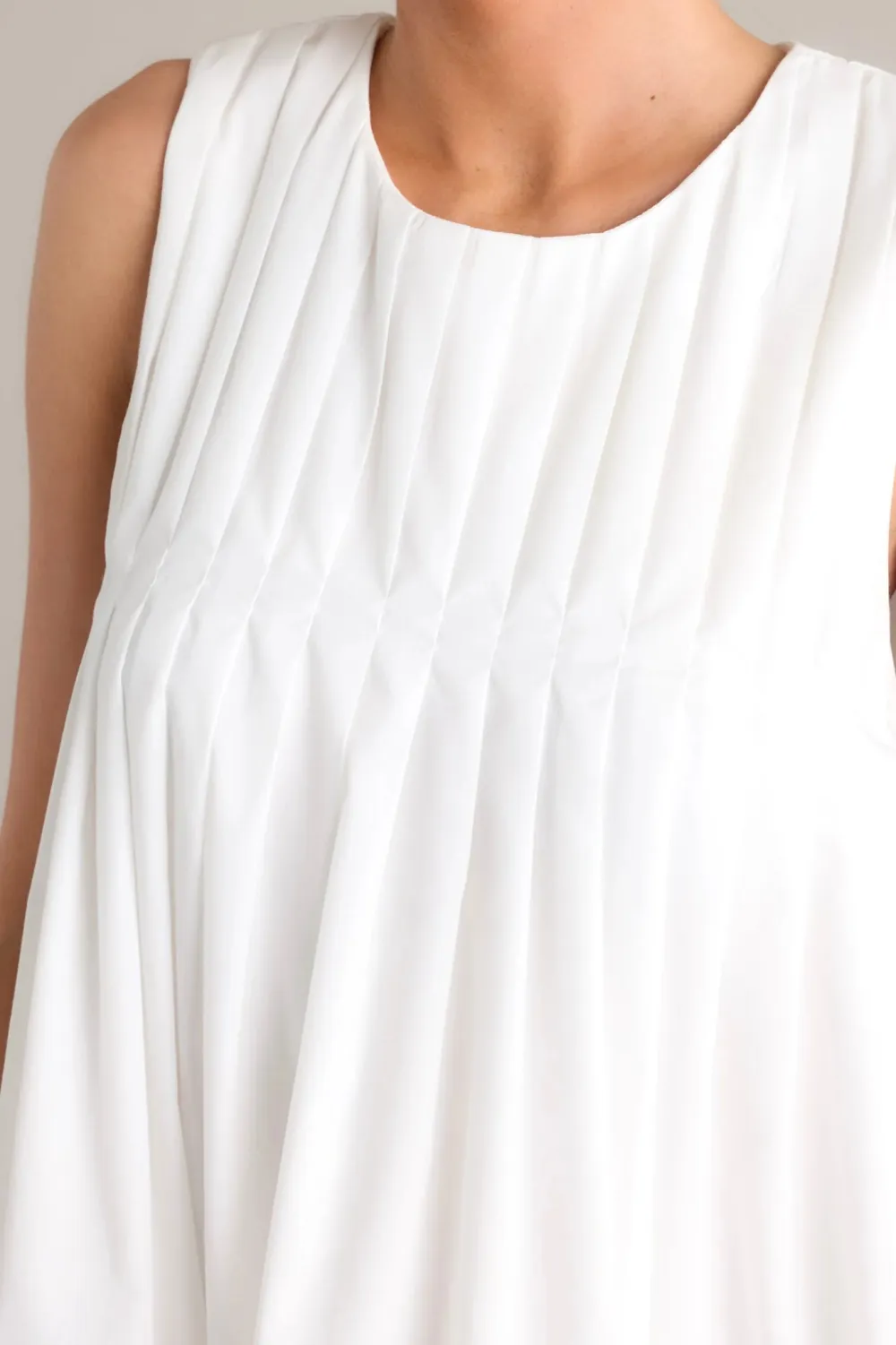 PLEATED PETAL WHITE MINI SHIFT DRESS