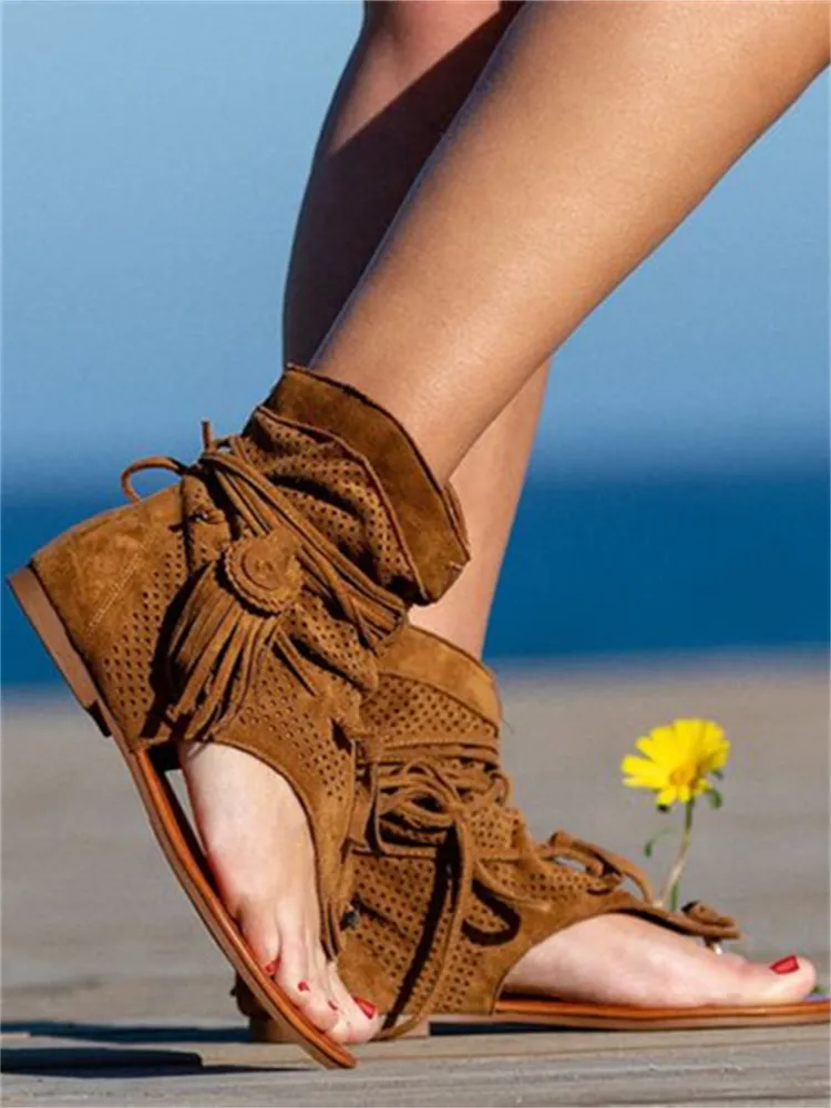 Vintage Breathable Laced Suede Sandals