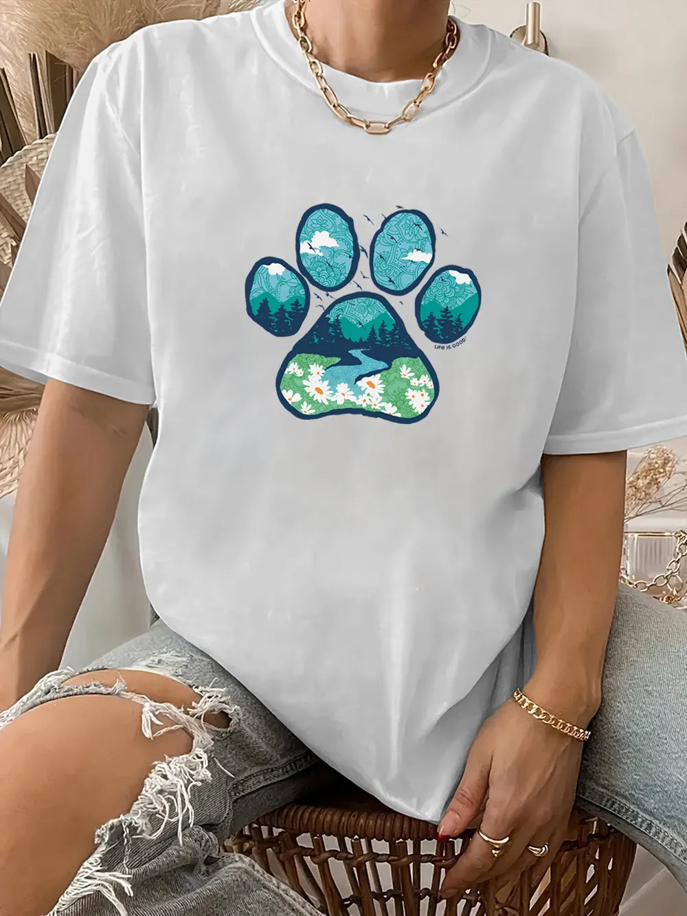 Women's Paw Landscape Short Sleeve Tee