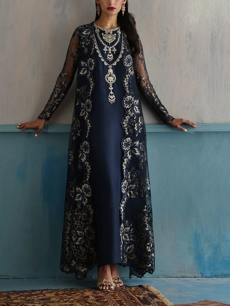 Elegant embroidered kaftan