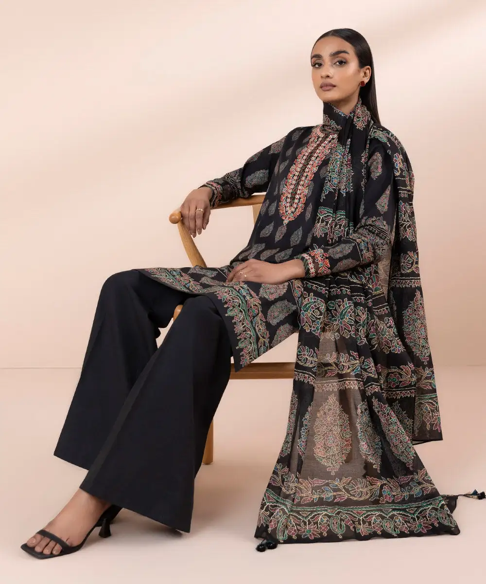 3 Piece - Embroidered Lawn Suit