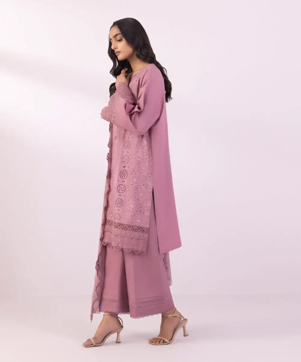 3 Piece - Embroidered Lawn Suit