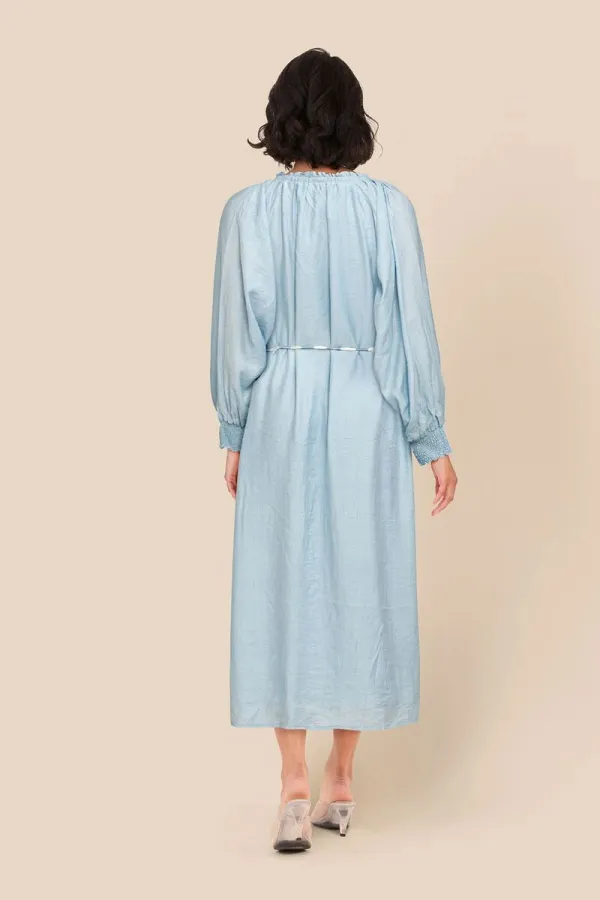 A Delicate Dress for all Seasons Color Blue