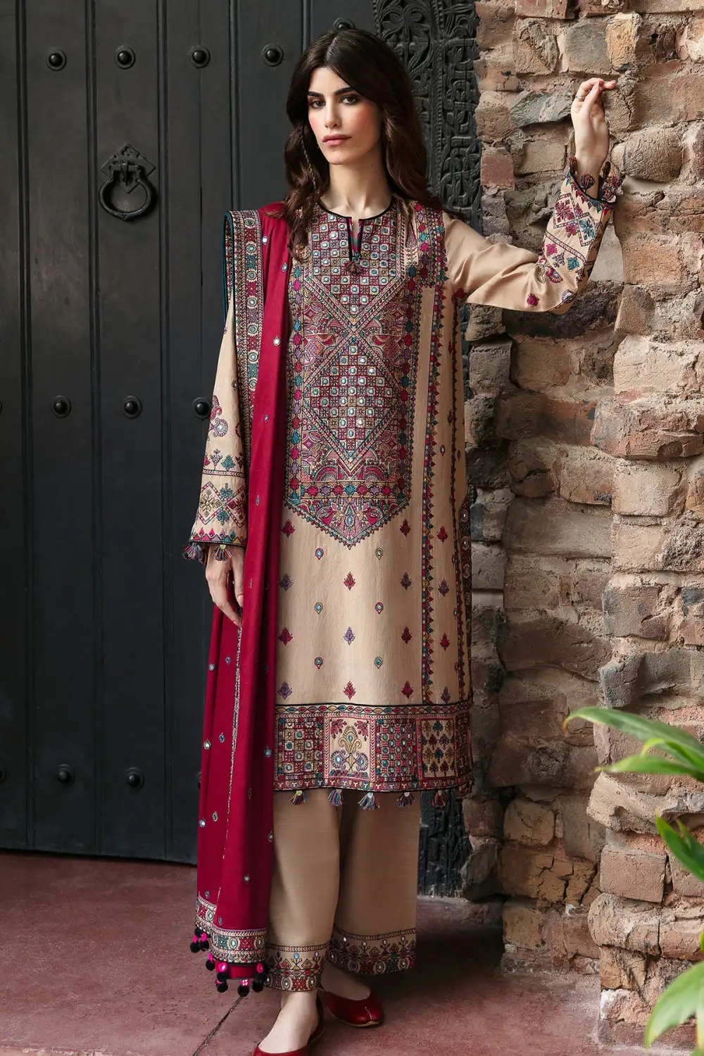 EMBROIDERED SLUB KHADDAR SETS