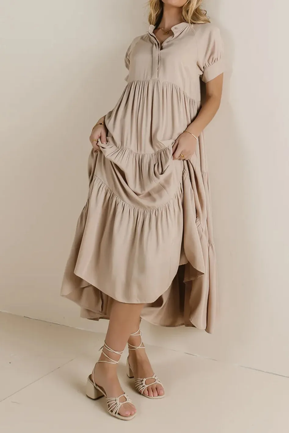 AMANDA TIERED DRESS IN TAN