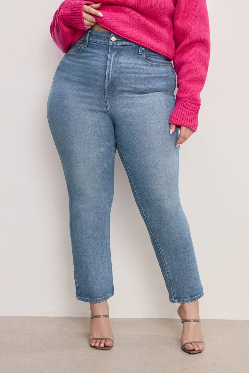 SOFT-TECH GOOD LEGS STRAIGHT JEANS