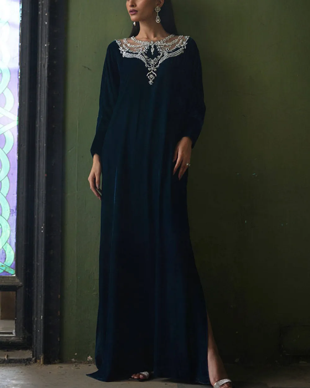 Diamontee Velvet Kaftan