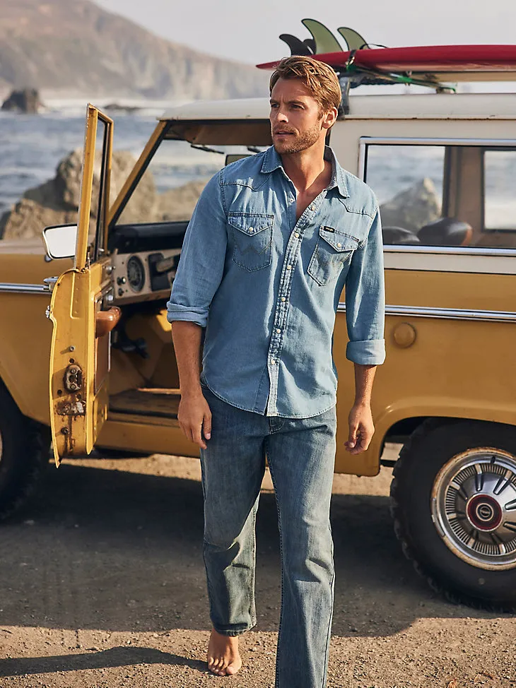 MEN'S ICONIC COWBOY WASH DENIM SHIRT IN LAKE WASH