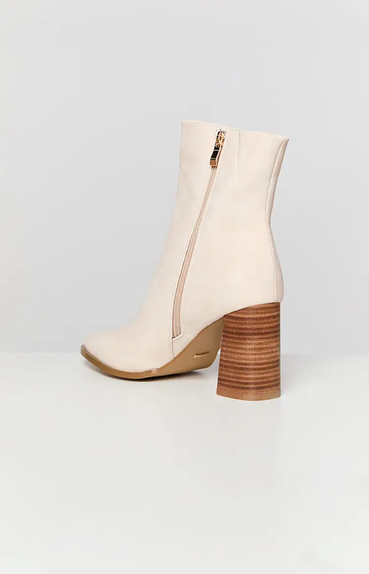 Billini Kaysen Coconut Nubuck Boots