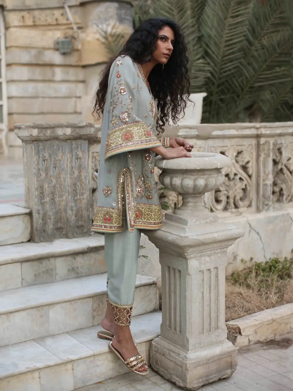 ZIGGY KURTA W/ SKINNY SHALWAR