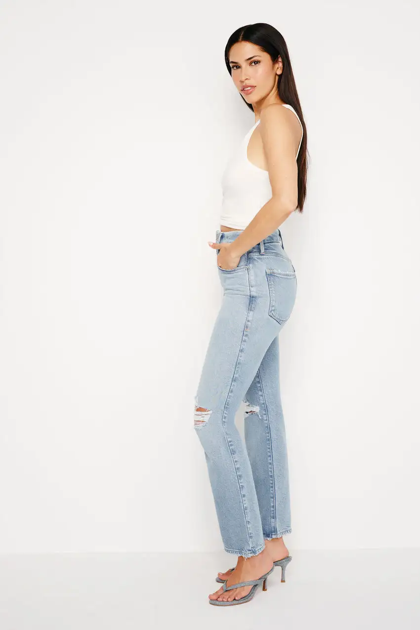 SOFT-TECH GOOD LEGS STRAIGHT JEANS