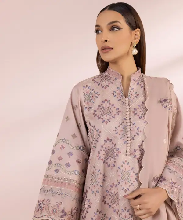 3 Piece - Embroidered Lawn Suit