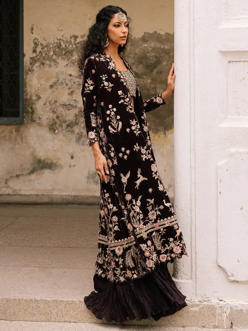 BORGIA COAT W/ CHOLI & SHARARA