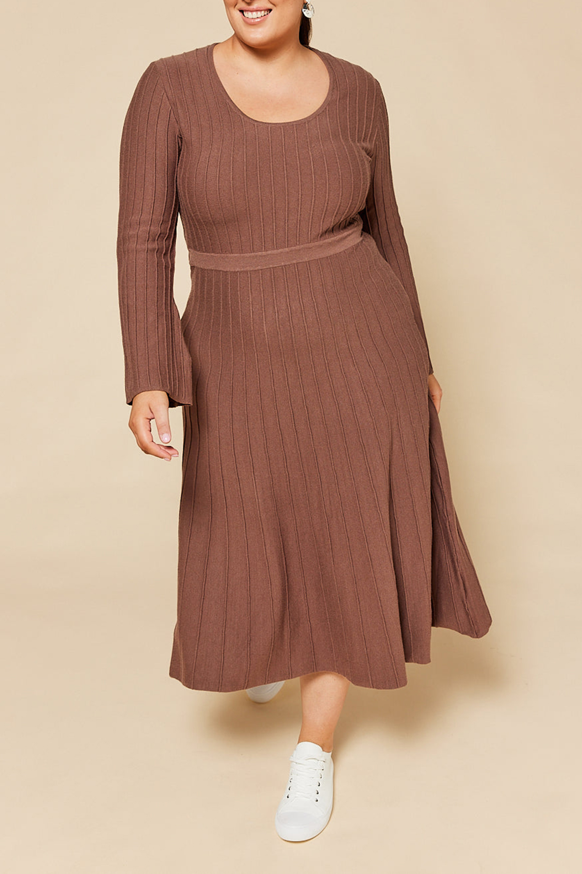 Waisted Knitted Dress in Cacao