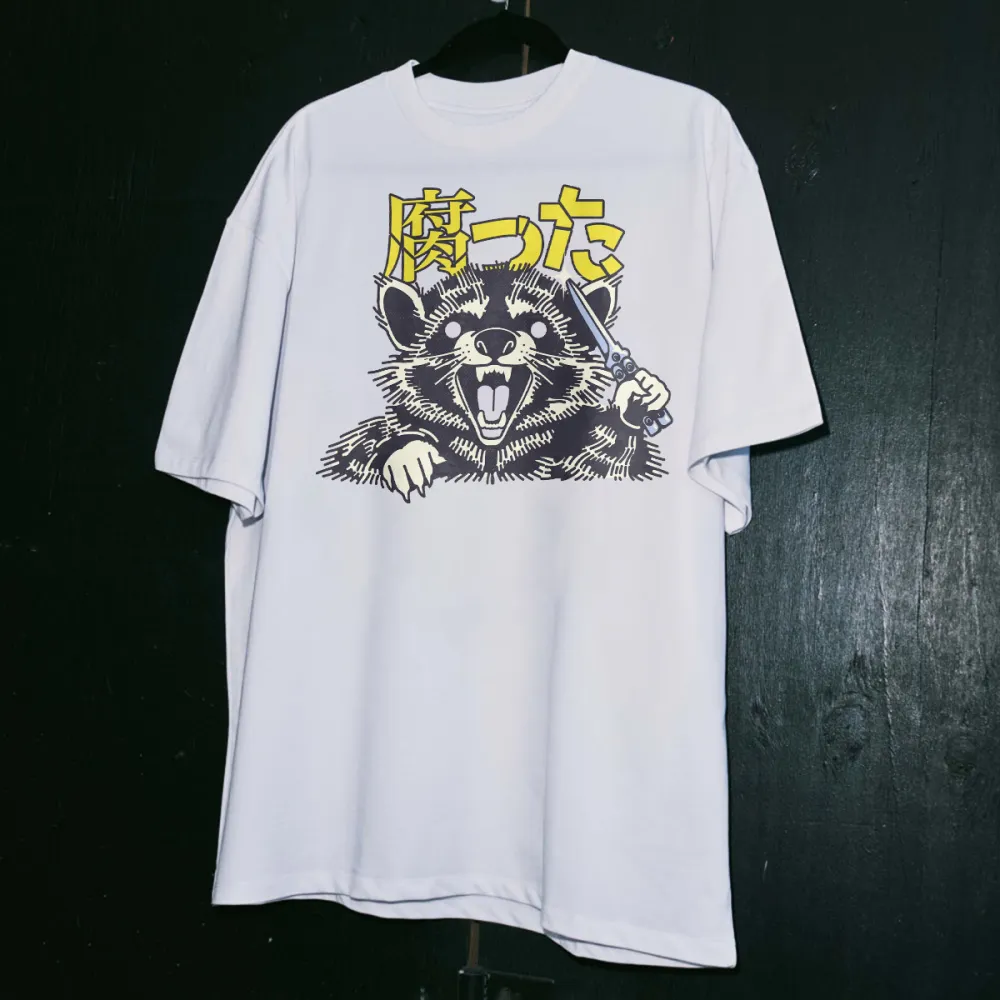 Japanese raccoon Women's T-shirt