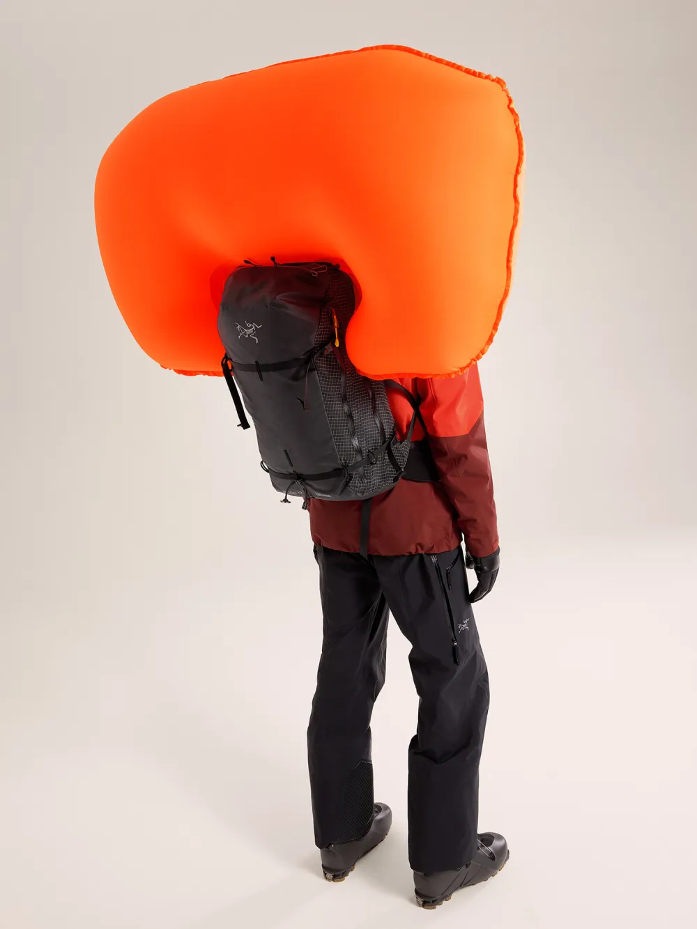 Micon LiTRIC™ 32 Avalanche Airbag