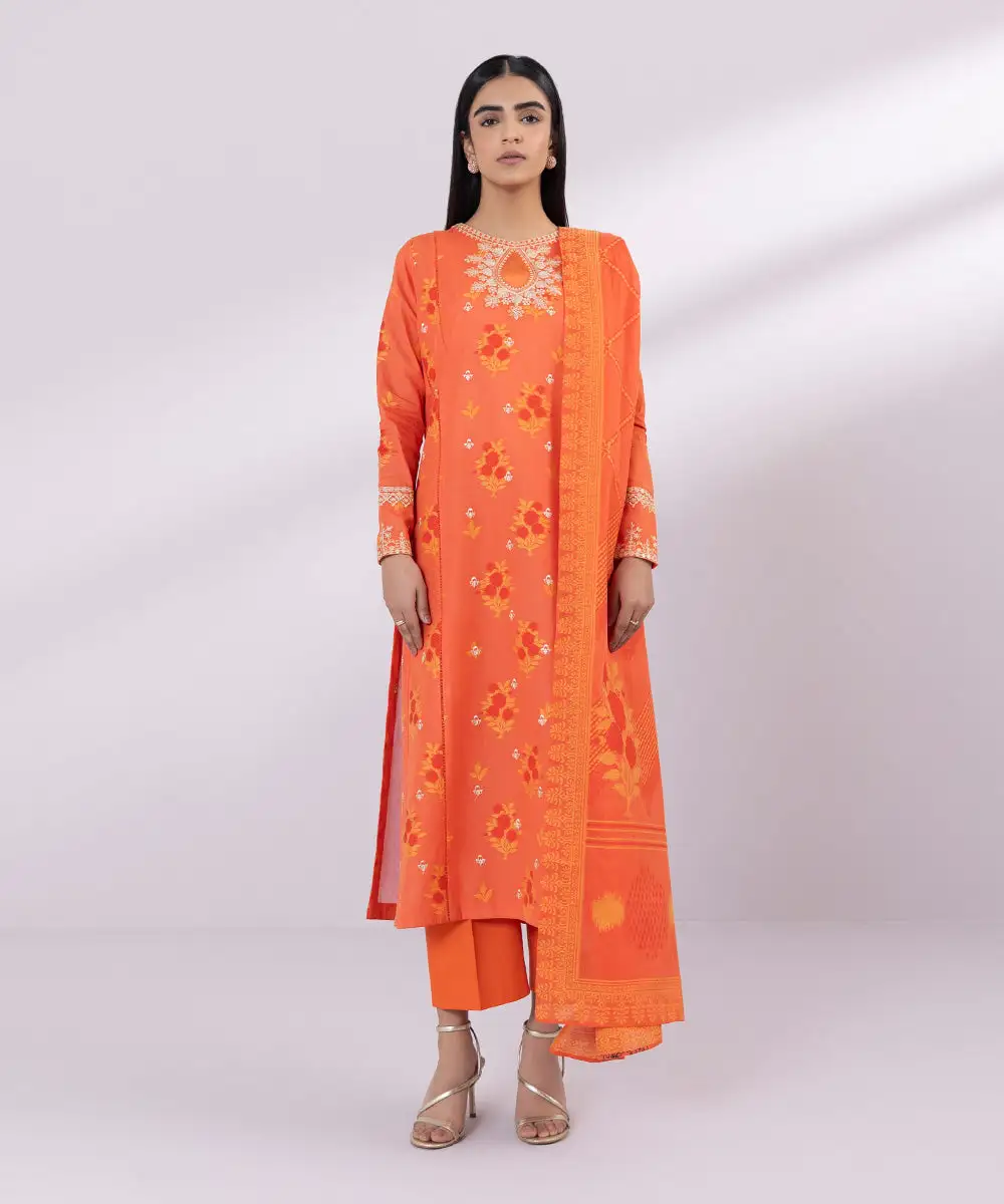 3 Piece - Embroidered Jacquard Suit