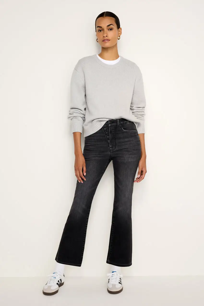 GOOD LEGS CROPPED MINI BOOT SUPER COMPRESSION JEANS