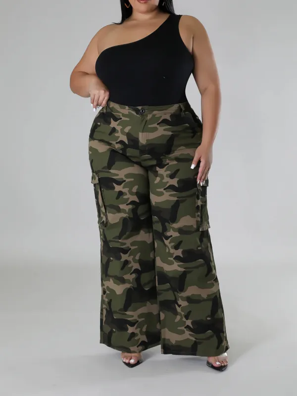 Plus-Size Fashion Women'S Cargo Style Wide-Leg Camouflage Pants