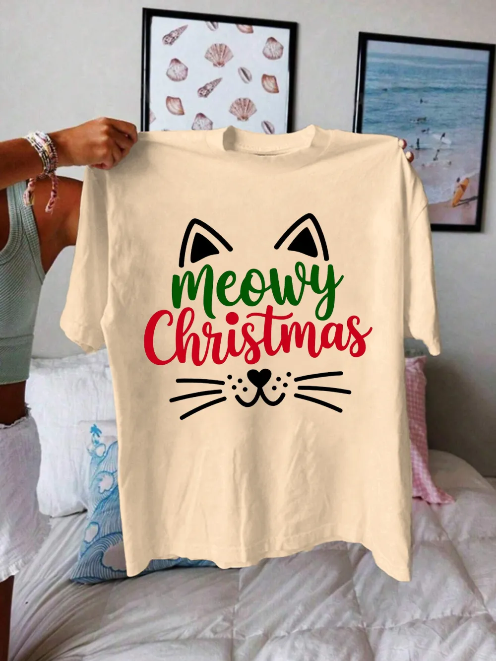 Kitty Santa Lady T-shirt