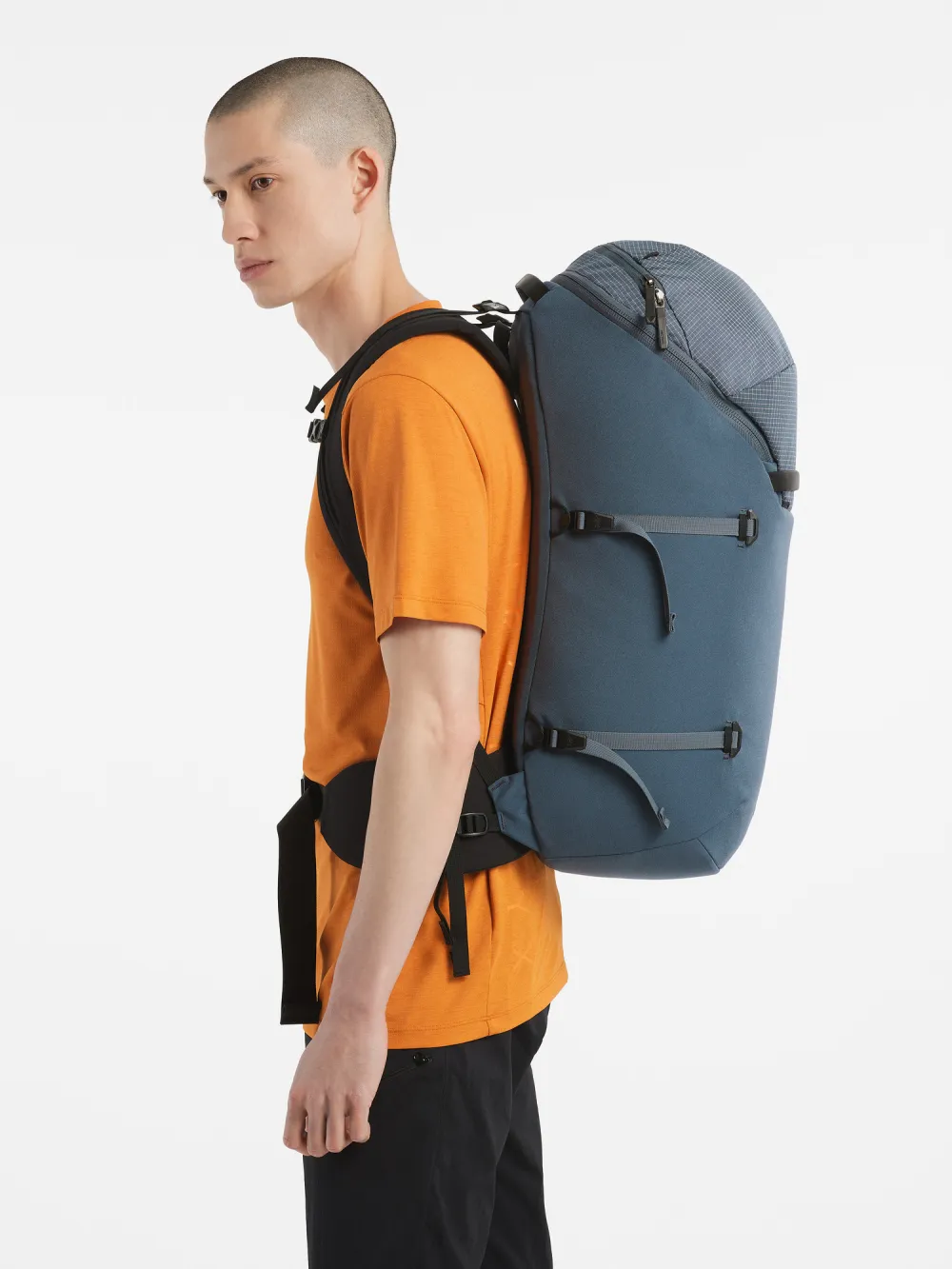 Konseal 40 Backpack