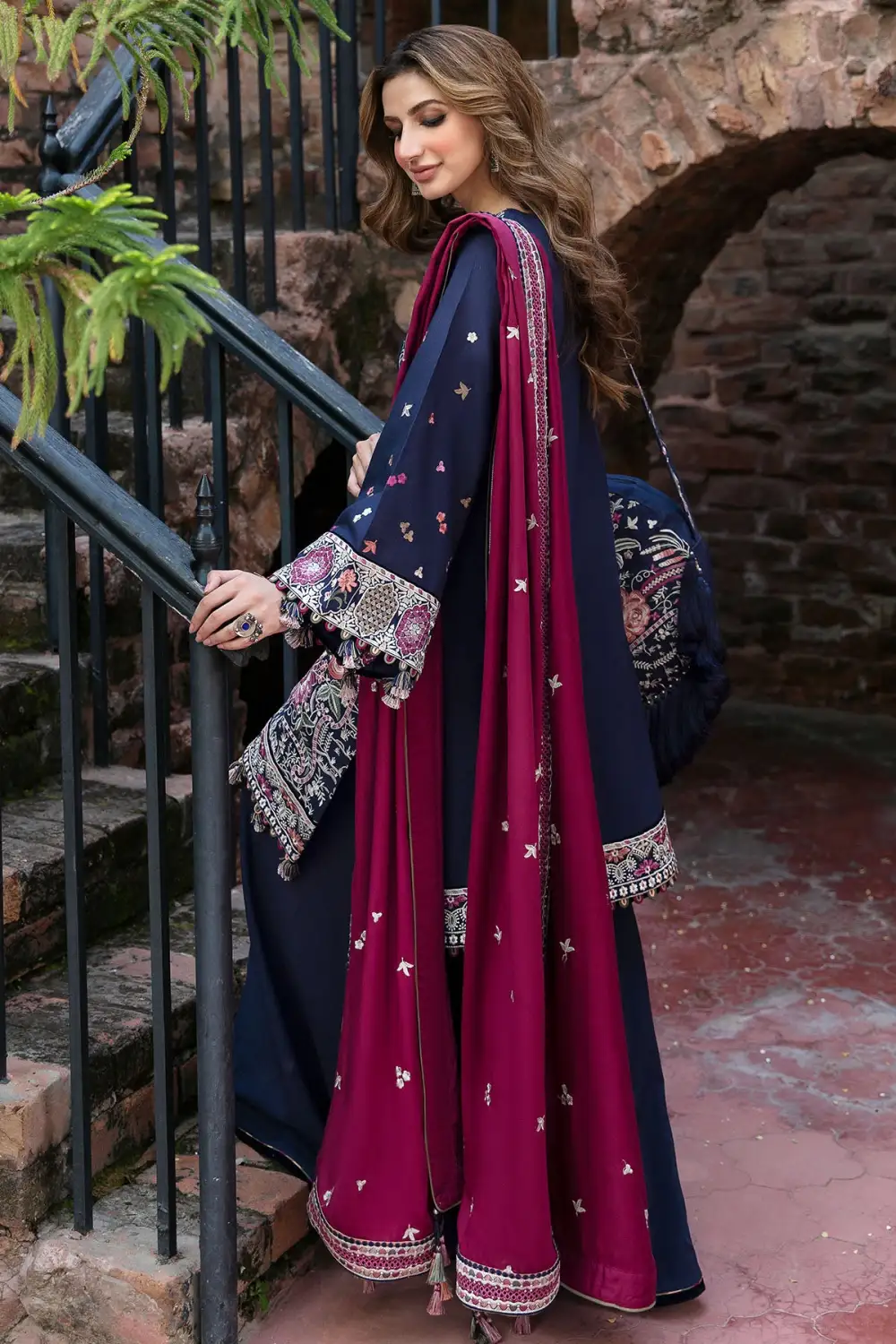 EMBROIDERED SLUB KHADDAR SETS