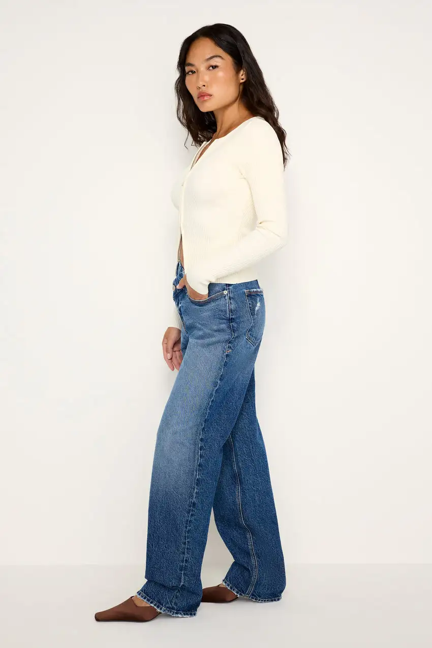 GOOD PETITE ’90s JEANS