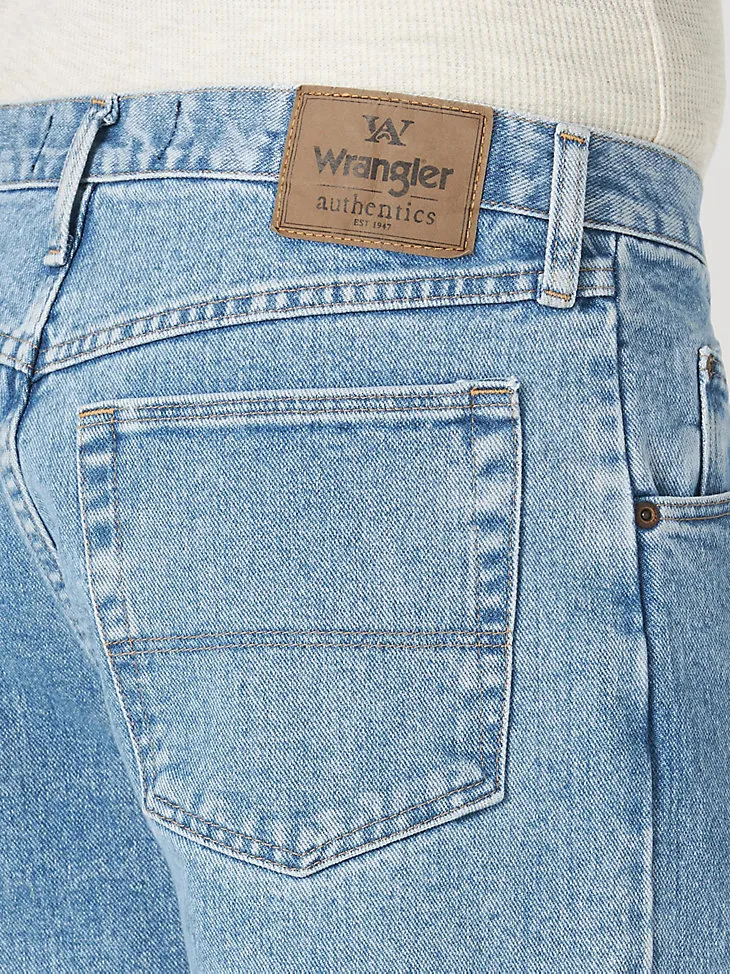 MEN'S WRANGLER AUTHENTICS® RELAXED FIT COTTON JEAN IN VINTAGE STONE