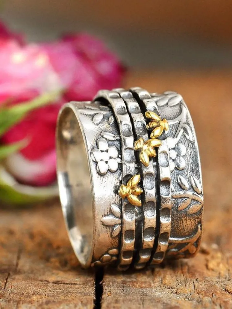 Vintage Floral & Bees Carving Ring