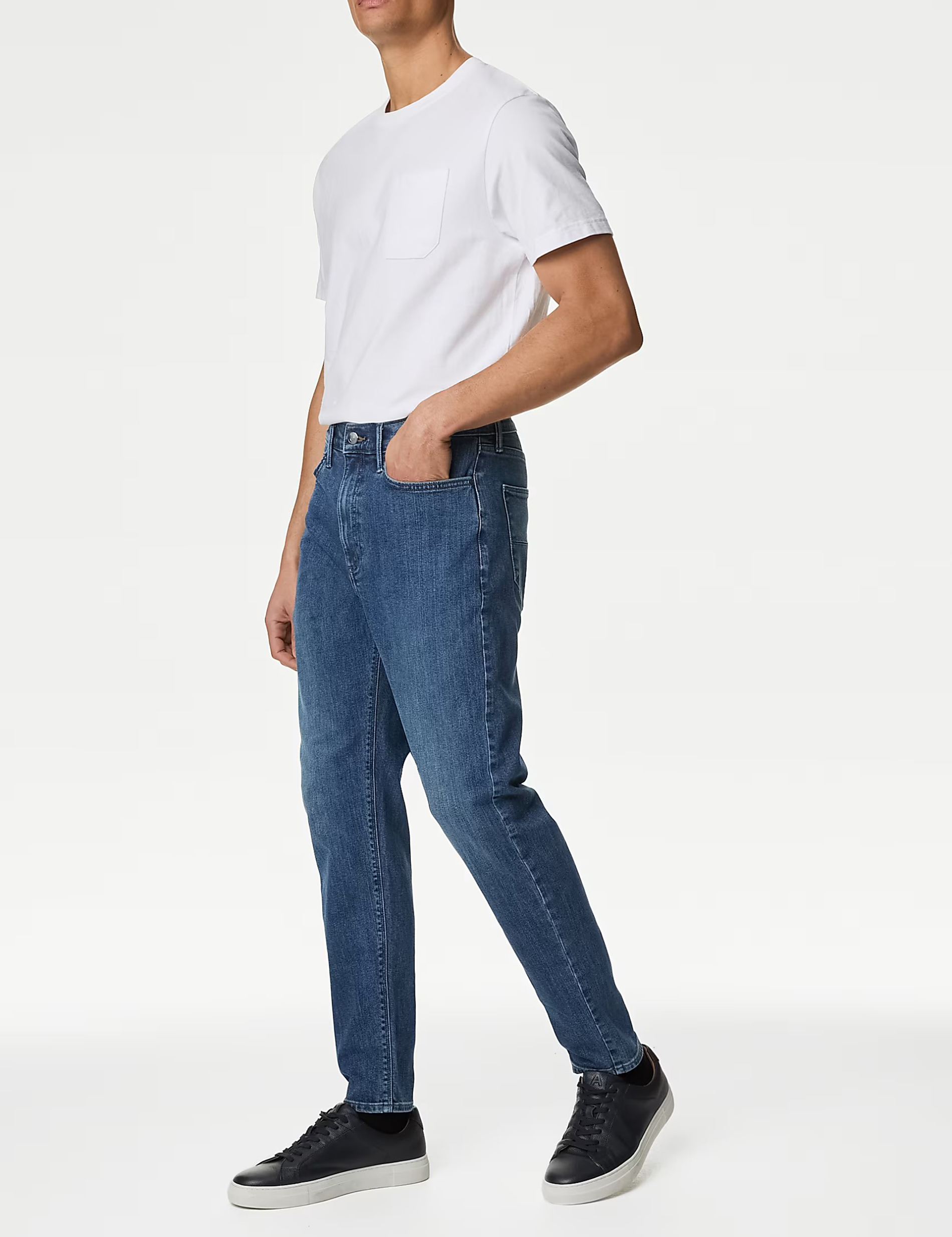 Tapered Fit Stretch Jeans