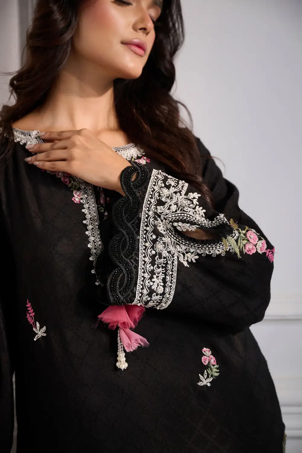 BLACK 3PCS  EMBROIDERED KURTA WITH TROUSER