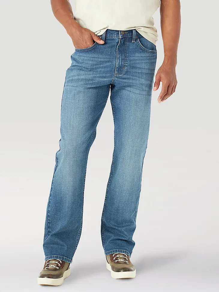 MEN'S RELAXED FIT FLEX JEAN IN MID DENIM