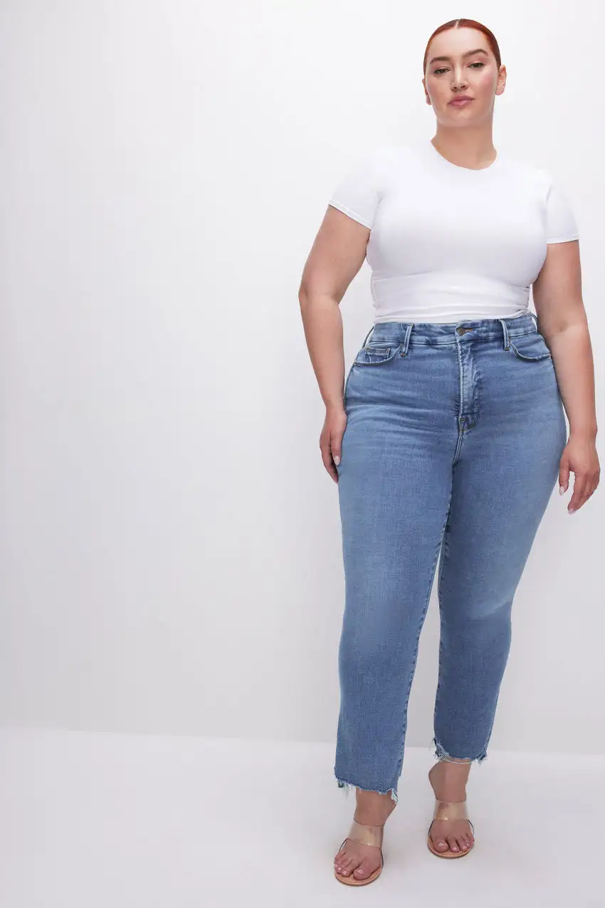 SOFT-TECH GOOD LEGS STRAIGHT JEANS