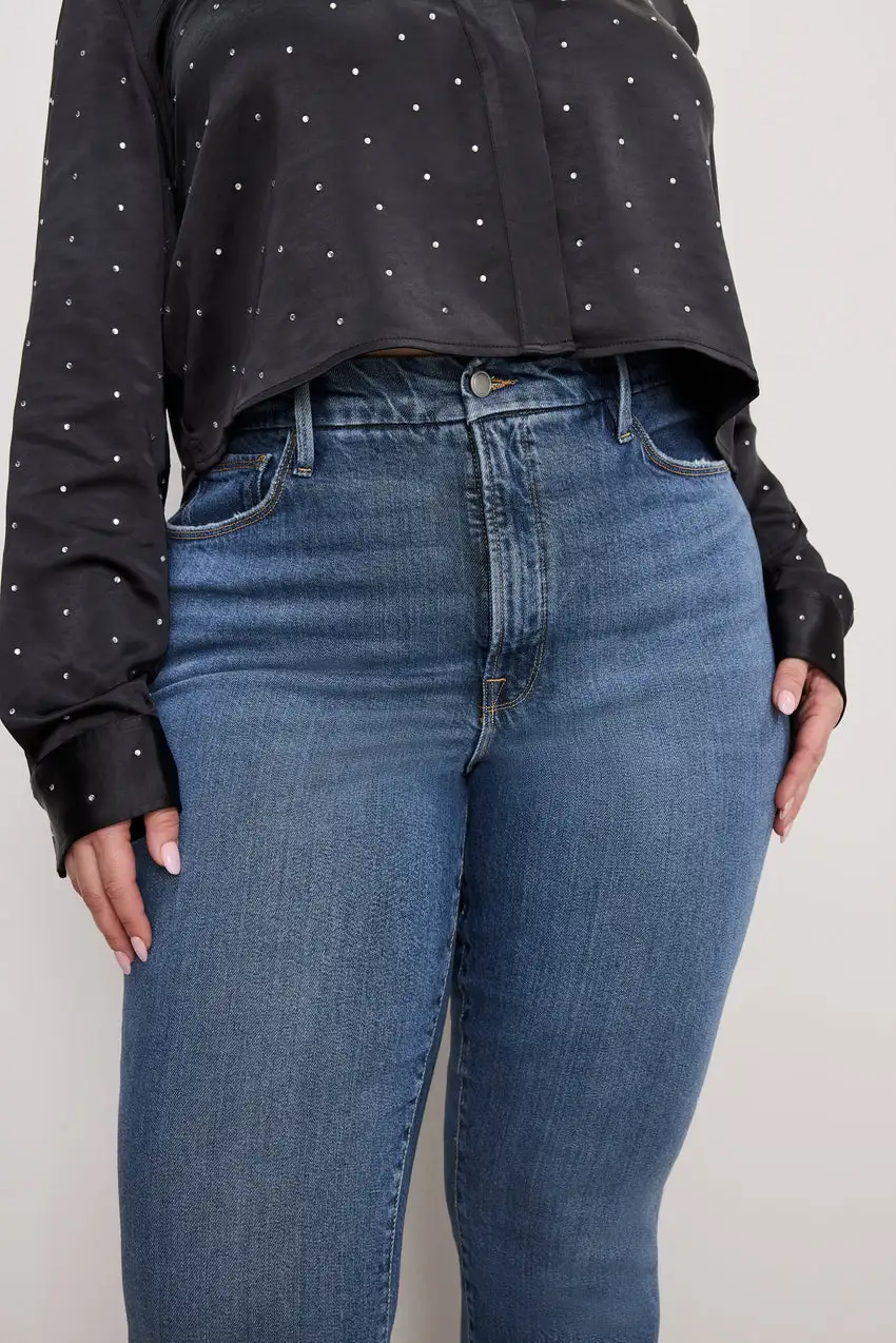 SOFT-TECH GOOD CURVE STRAIGHT JEANS